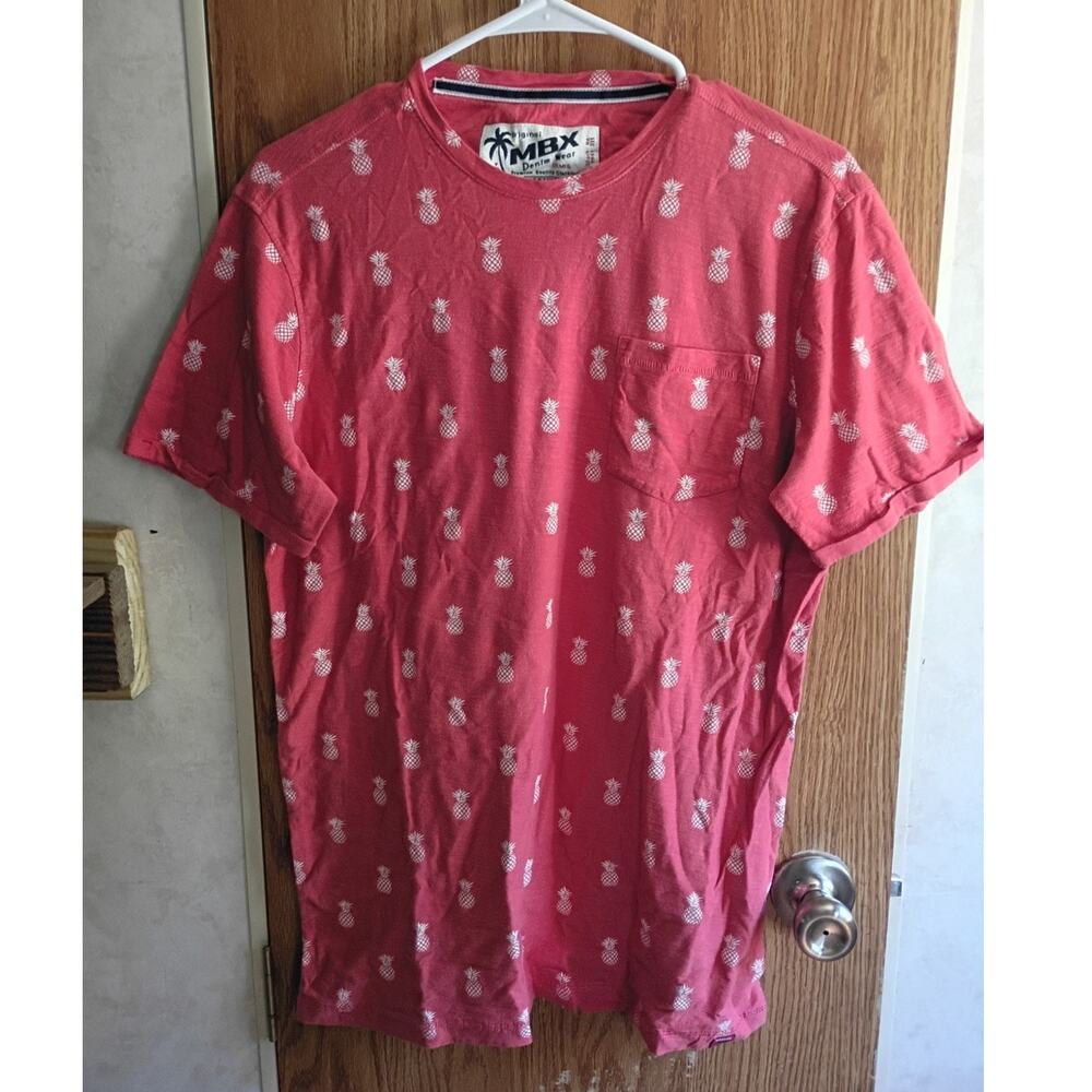 Coral Pineapple Print T-Shirt Men’s Medium Cotton Pocket Cuffed Sleeve Tropical